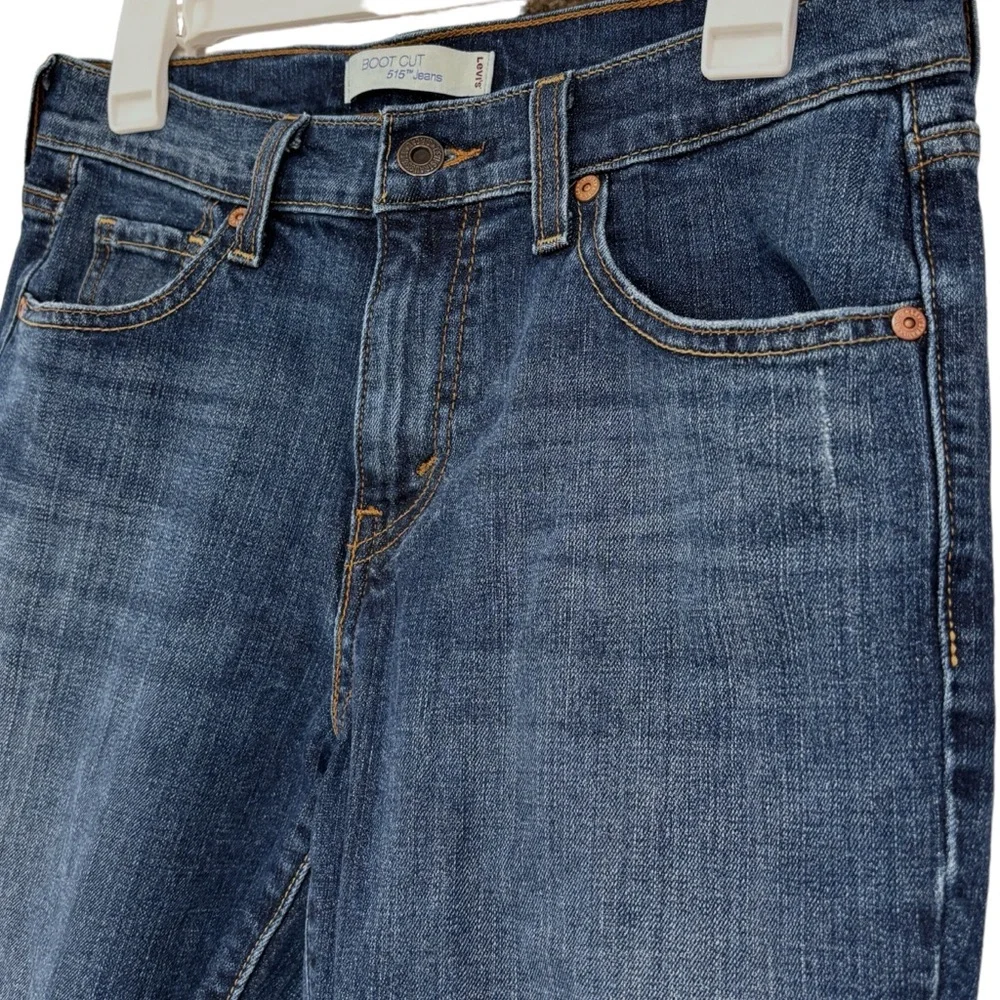 Levi’s Bootcut 515 Ankle Jeans Blue Denim Raw Hem Button Pocket Womens SZ 6 Long